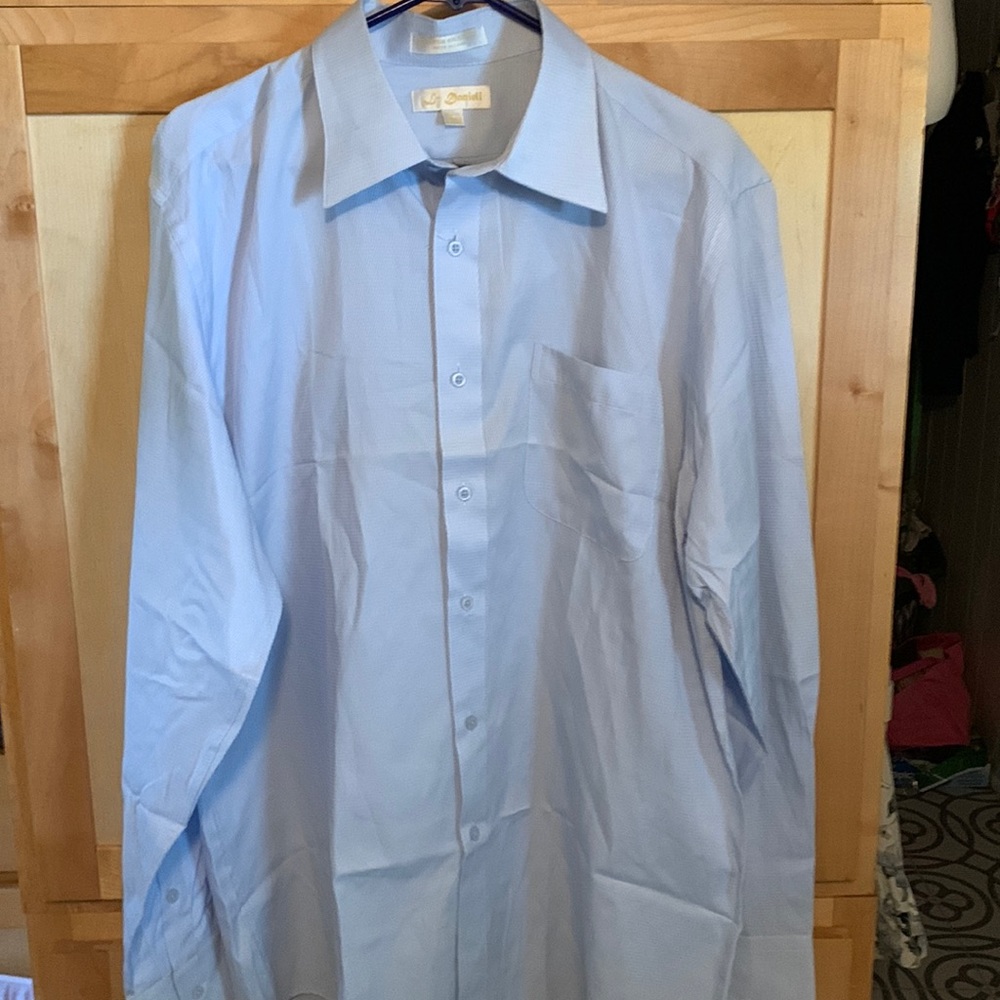 Leo Daniels shirt. Size large. 16-16 1/2